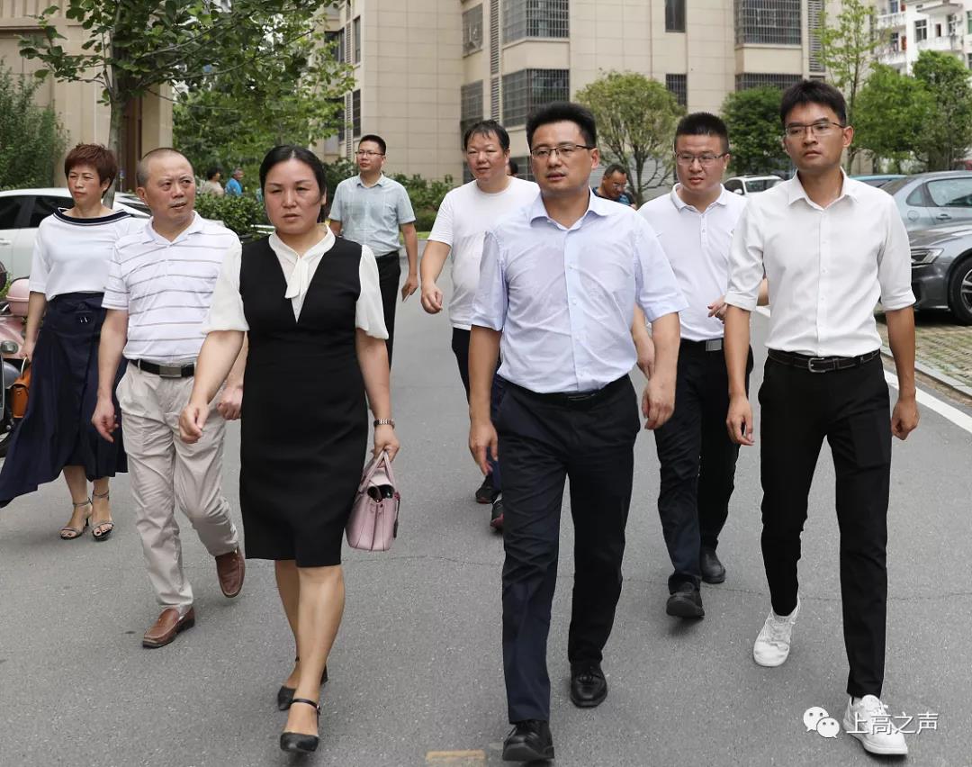 金彪实地调研督导正阳社区创城工作
